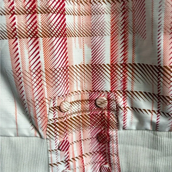 Oakley Red White Plaid Ski Jacket Size LY2K Ski Core Snowboard Coat